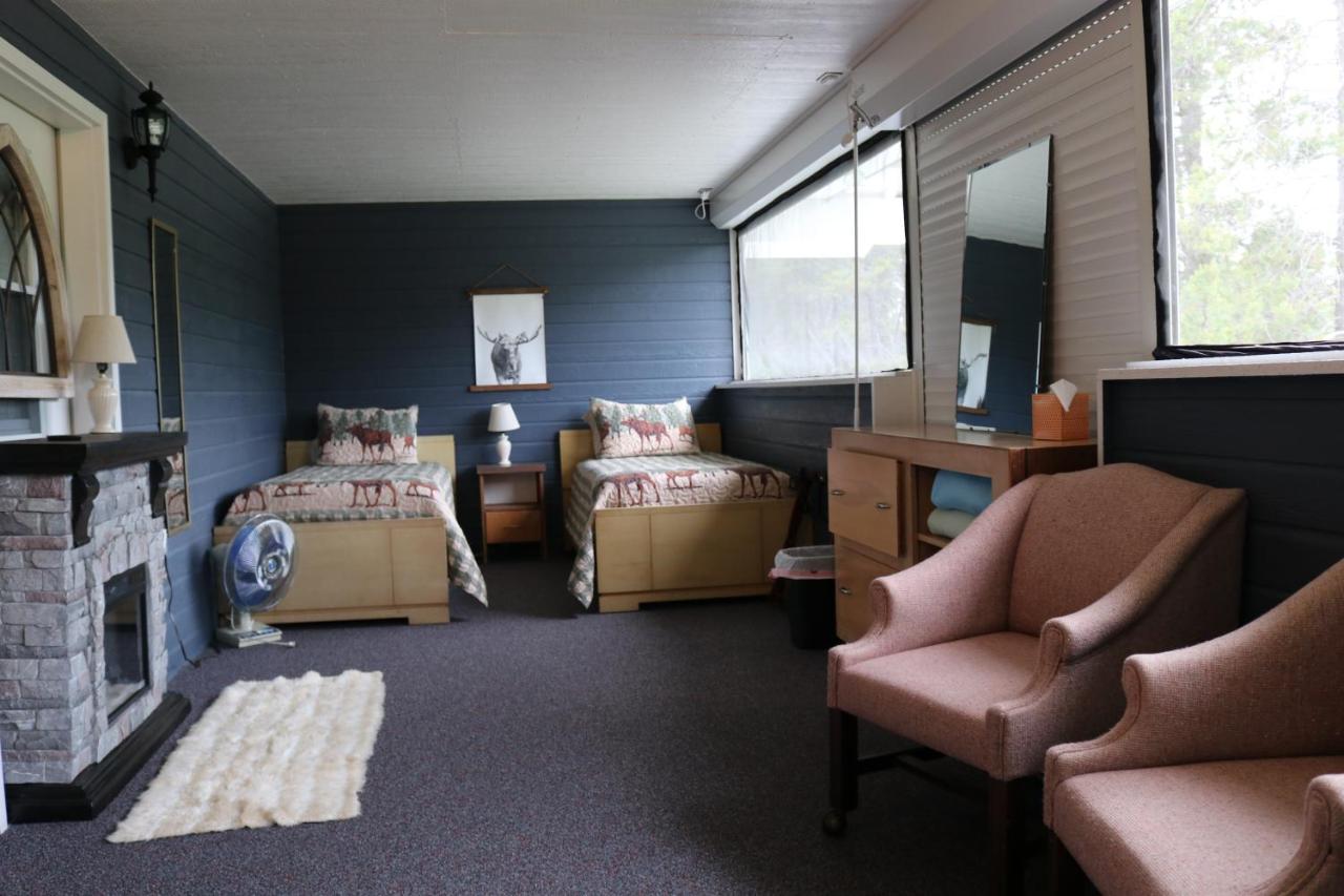 Moose Creek Resort West Glacier Luaran gambar